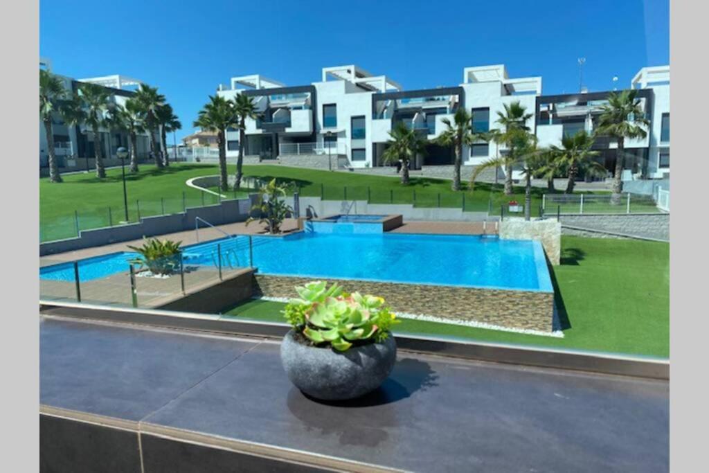 Luxury Penthouse Oasis Beach VIII Orihuela Costa Punta Prima 托雷维耶哈 外观 照片
