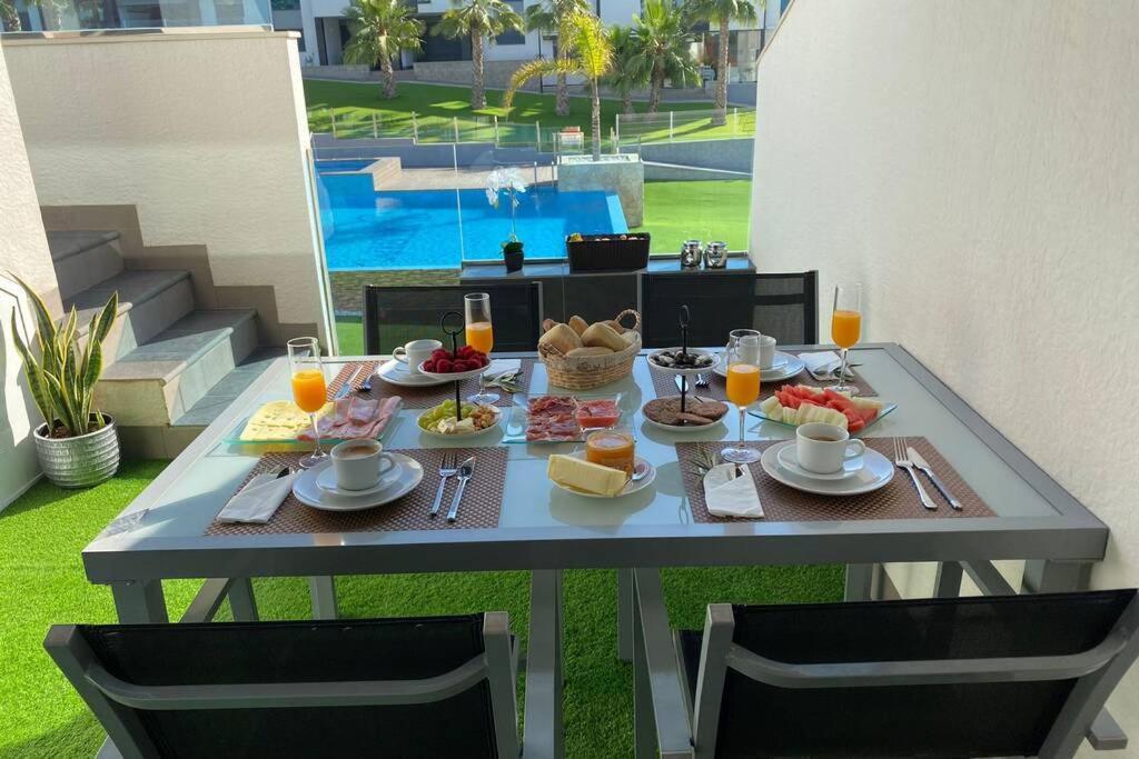 Luxury Penthouse Oasis Beach VIII Orihuela Costa Punta Prima 托雷维耶哈 外观 照片