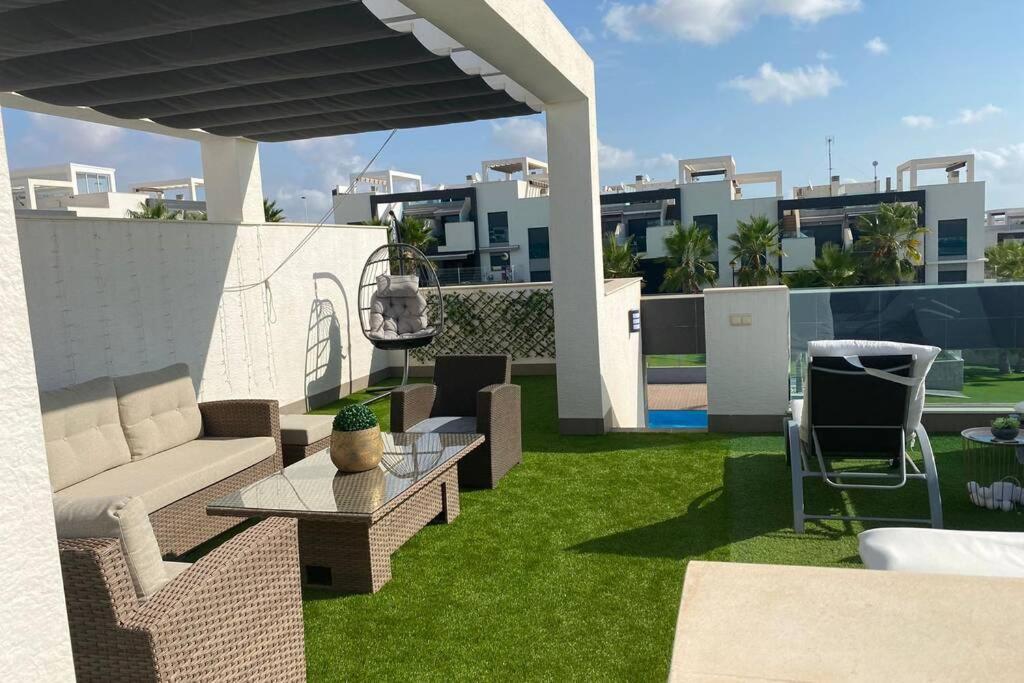 Luxury Penthouse Oasis Beach VIII Orihuela Costa Punta Prima 托雷维耶哈 外观 照片