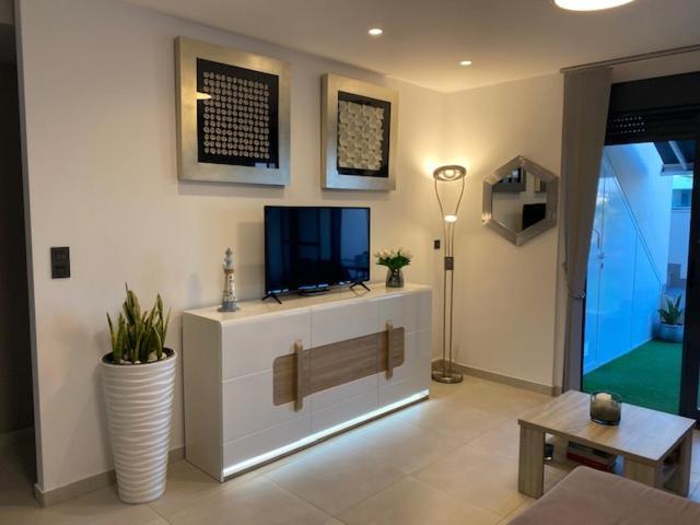 Luxury Penthouse Oasis Beach VIII Orihuela Costa Punta Prima 托雷维耶哈 外观 照片