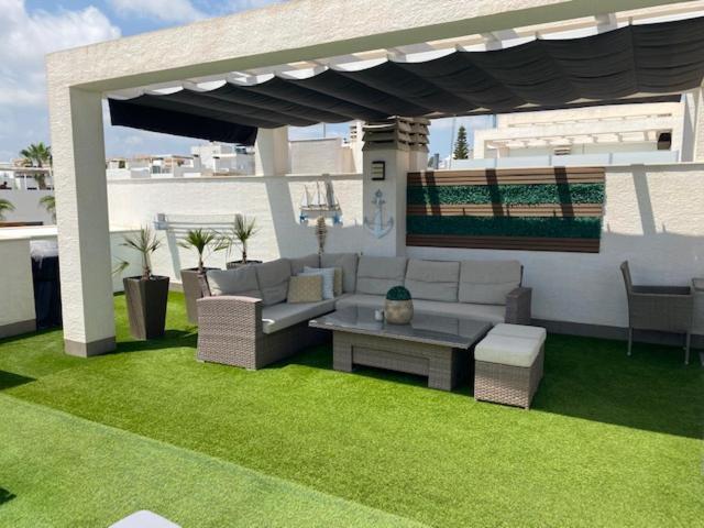 Luxury Penthouse Oasis Beach VIII Orihuela Costa Punta Prima 托雷维耶哈 外观 照片